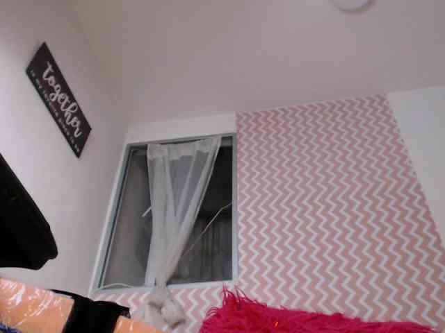 nathalie-f webcam