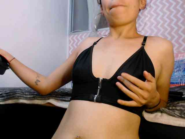 nathalie-f webcam