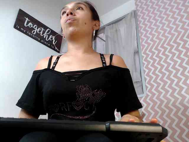 nathalie-f webcam