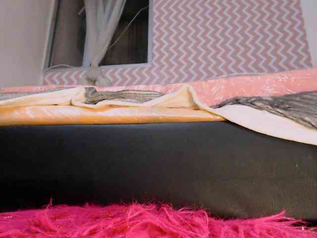 nathalie-f webcam