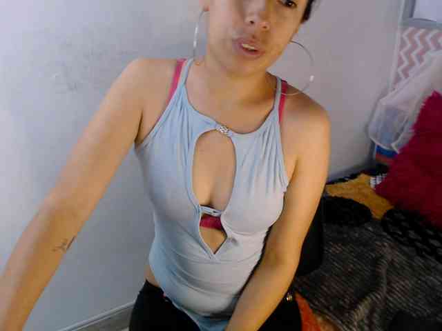 nathalie-f webcam