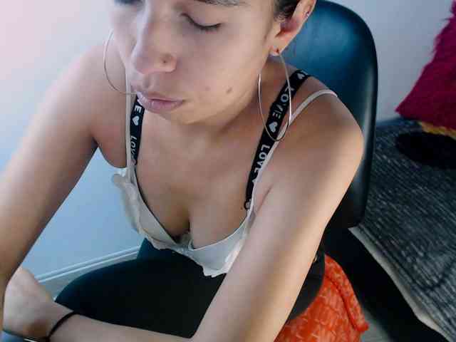 nathalie-f webcam