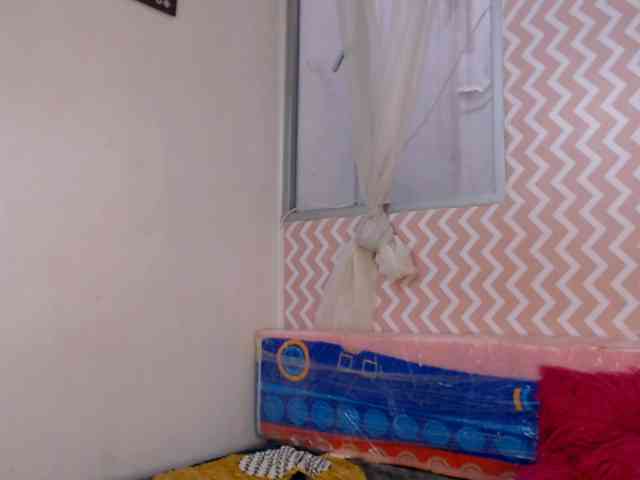 nathalie-f webcam