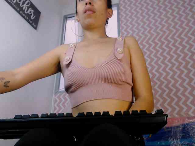 nathalie-f webcam