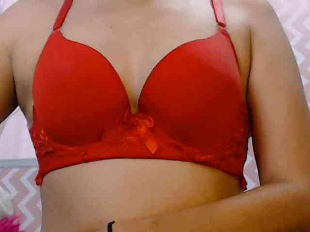 nathalie-f webcam