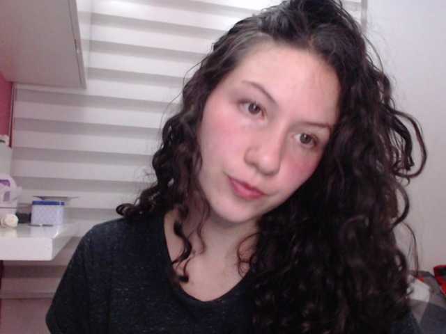 Jane-r's BongaCams show and profile