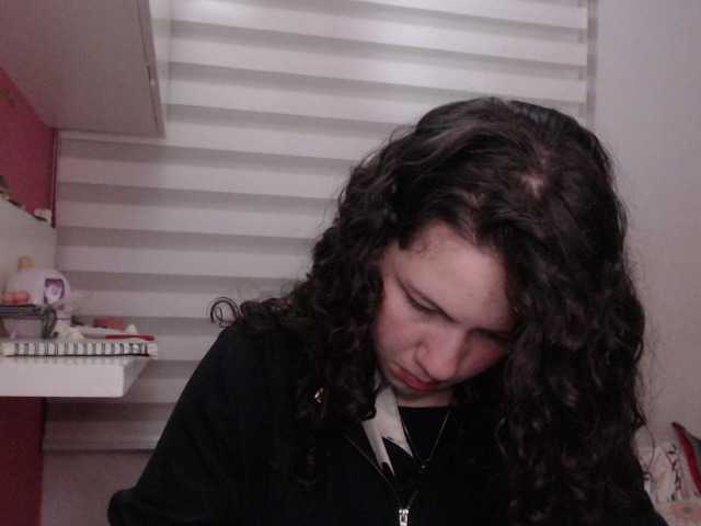 Jane-r's BongaCams show and profile