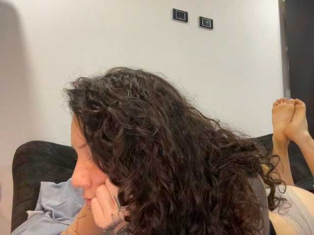 Jane-r's BongaCams show and profile