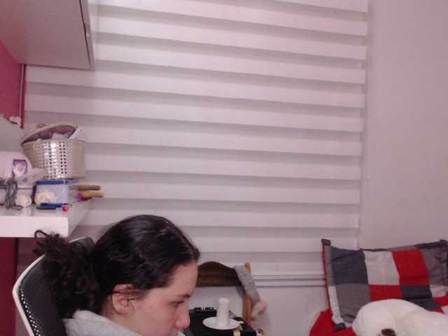 Jane-r's BongaCams show and profile