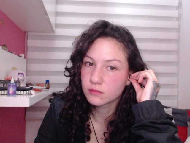 Jane-r's BongaCams show and profile