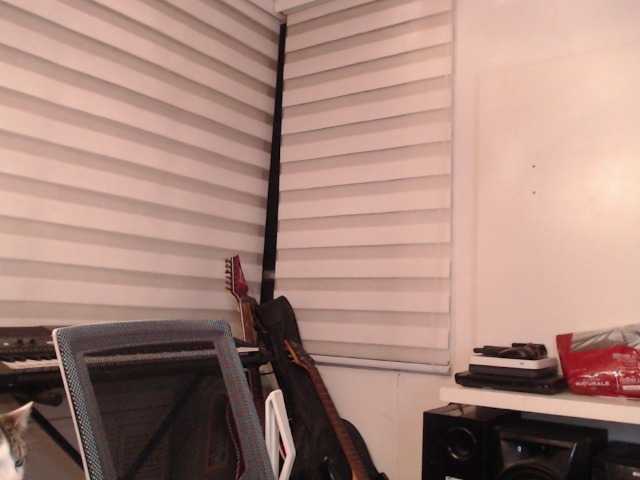 Jane-r's BongaCams show and profile