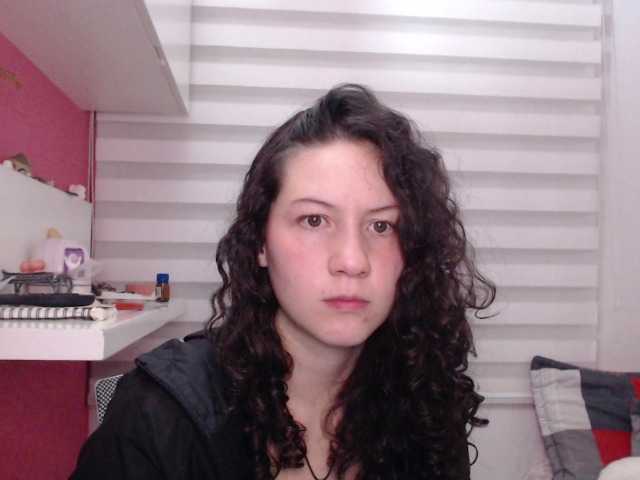 Jane-r's BongaCams show and profile