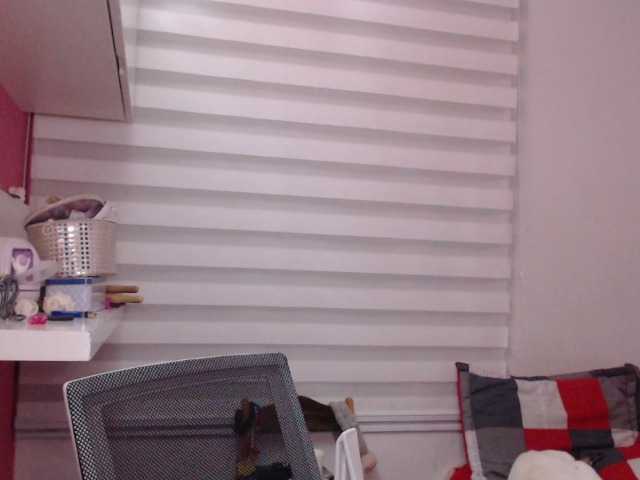 Jane-r's BongaCams show and profile