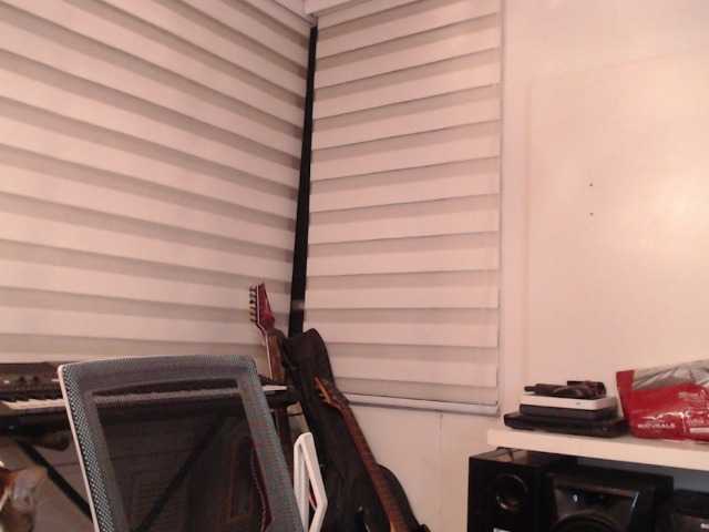 Jane-r's BongaCams show and profile