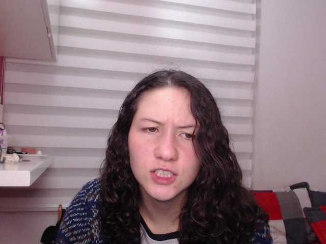 Jane-r's BongaCams show and profile