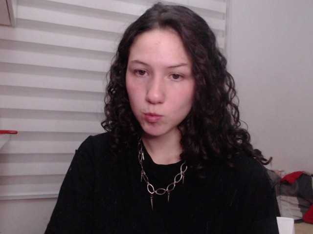 Jane-r's BongaCams show and profile