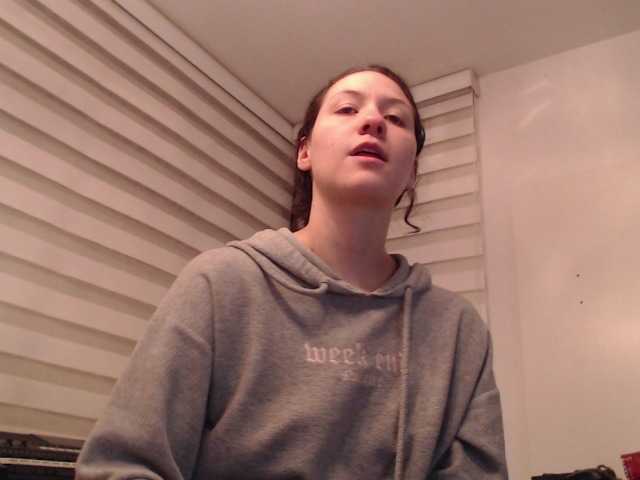 Jane-r's BongaCams show and profile