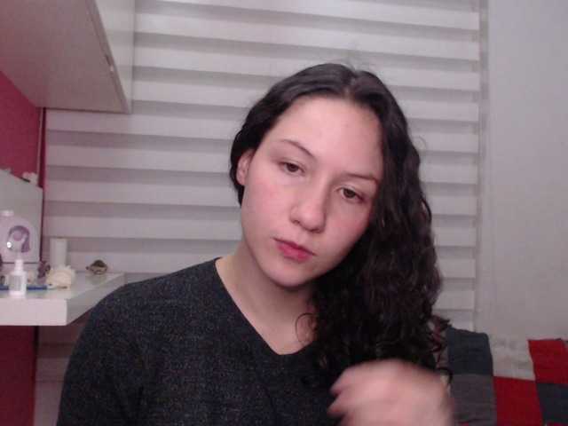 Jane-r's BongaCams show and profile