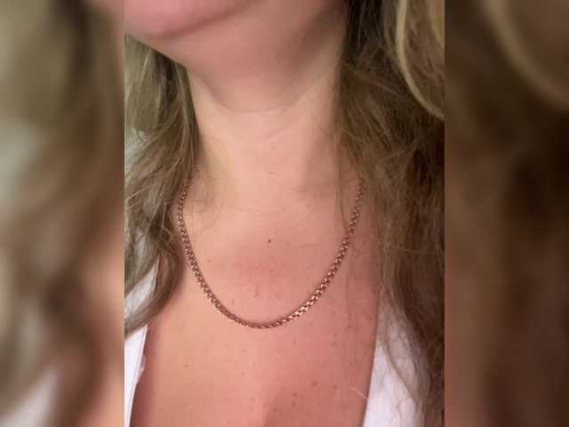 Sex chat gratuit in direct cu YuliyaLasker pe BongaCams