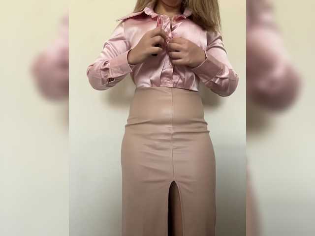 YuliyaLasker's BongaCams show and profile