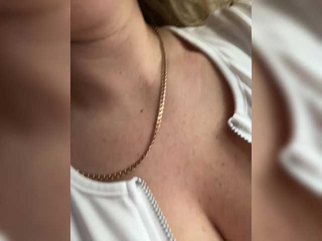 YuliyaLasker's BongaCams show and profile