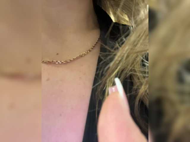 YuliyaLasker's BongaCams show and profile