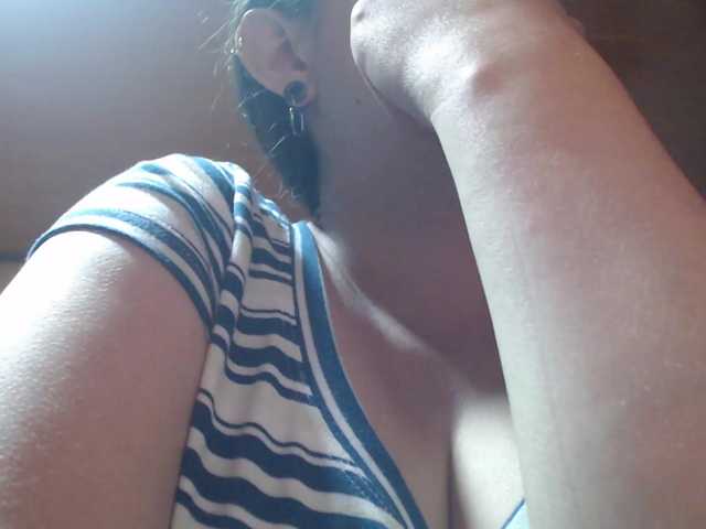 Wtwins's BongaCams show and profile