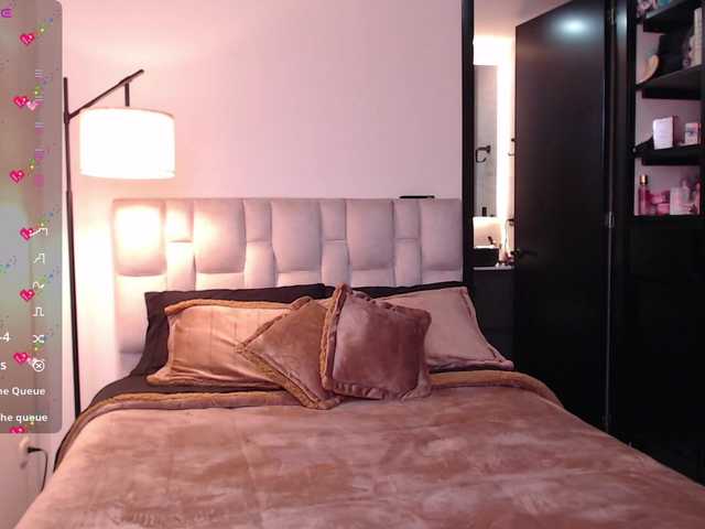 Dakota-J webcam bongacams model stream image