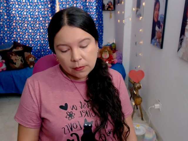 clarie-'s BongaCams show and profile