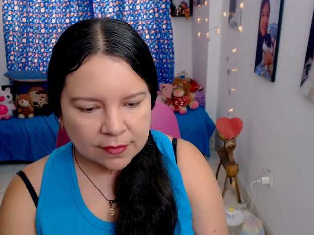 clarie-'s BongaCams show and profile