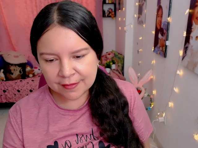 clarie-'s BongaCams show and profile