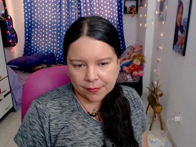 clarie-'s BongaCams show and profile