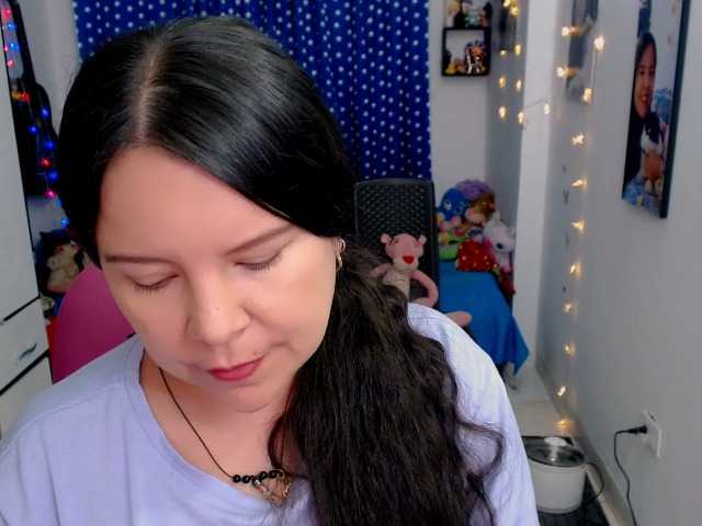  clarie- chat room