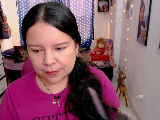 clarie-'s BongaCams show and profile