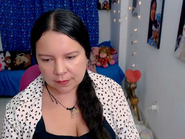 clarie-'s BongaCams show and profile