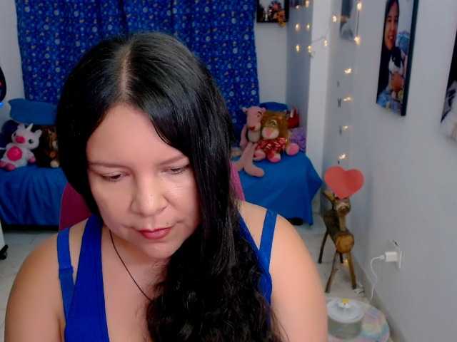 clarie-'s BongaCams show and profile