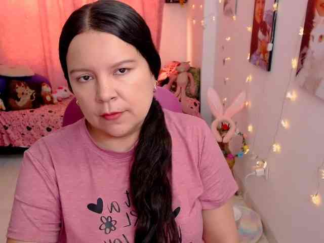 clarie- Live Webcam on BongaCams