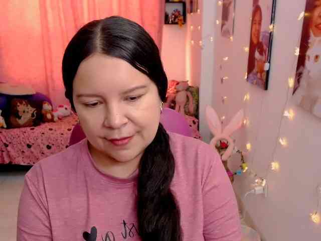 clarie- Live Webcam on BongaCams