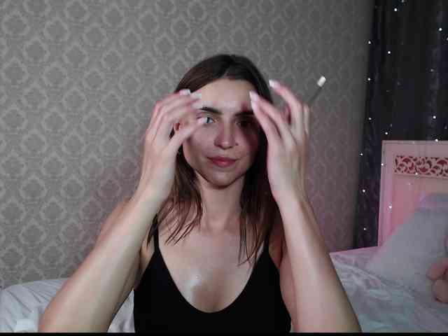 -LOVELY- webcam