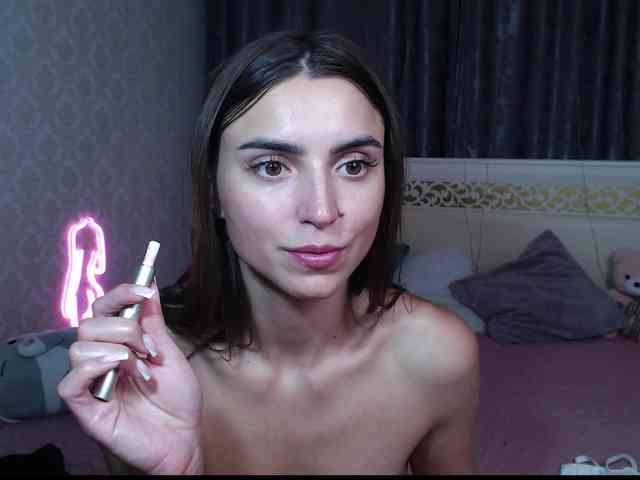 -LOVELY- webcam