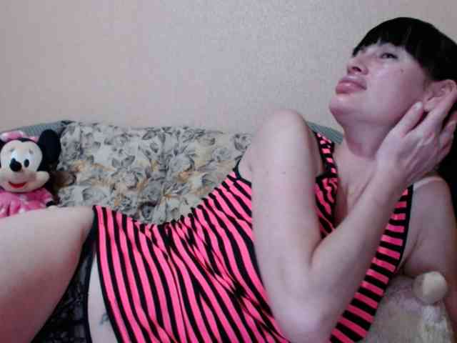 HotDreammm webcam