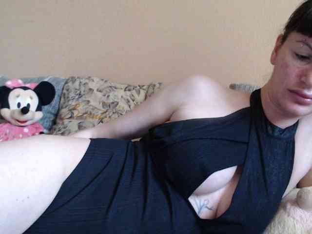 HotDreammm webcam