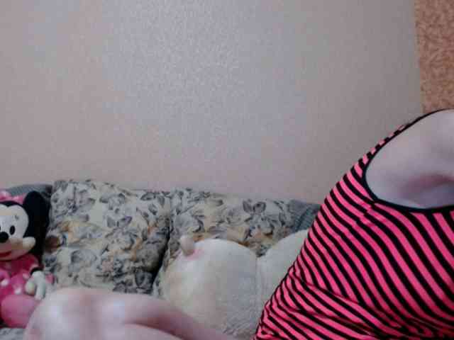 HotDreammm webcam