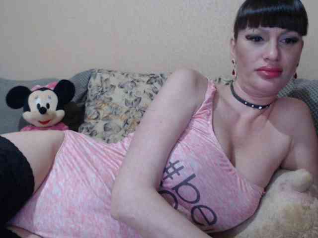 HotDreammm webcam