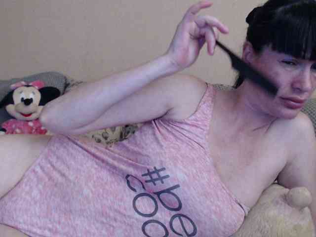 HotDreammm webcam