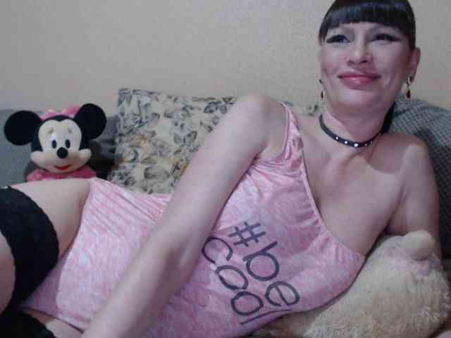 HotDreammm webcam