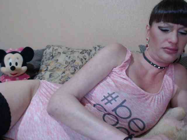 HotDreammm webcam