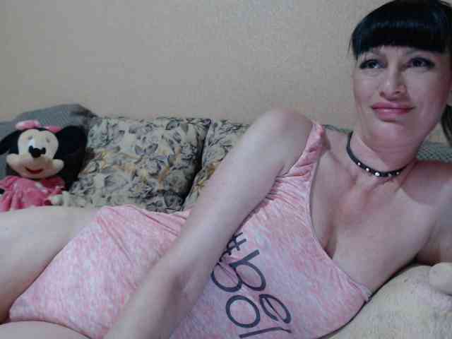 HotDreammm webcam