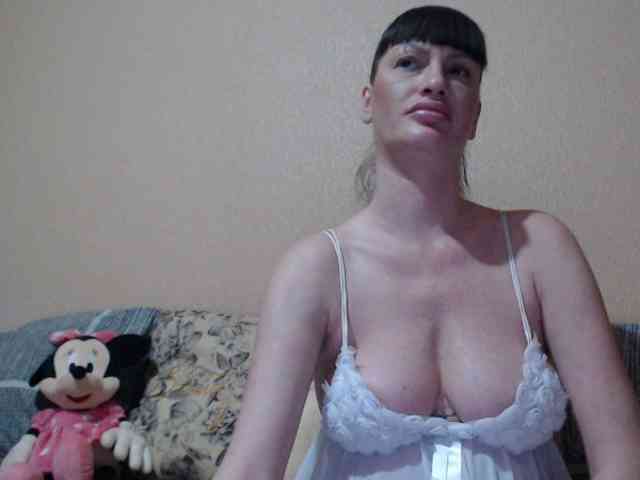 HotDreammm webcam