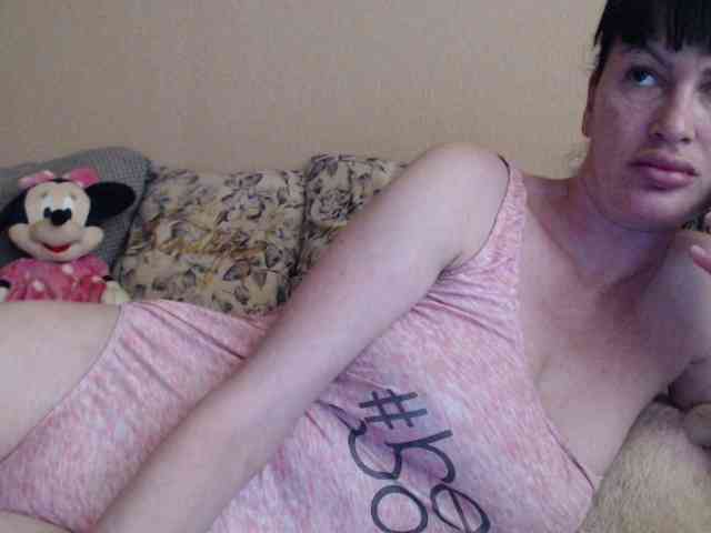 HotDreammm webcam